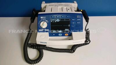 Philips Defibrillator Heartstart XL - YOM 2006 - French Language (Powers up) *US00445156*