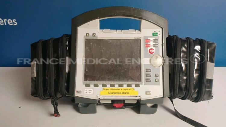 Weinmann Monitor/Defibrillator Corpuls 3 -YOM 2014 - untested du to the missing battery *14601618*