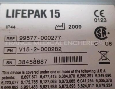 Medtronic Physio-Control Monitor/Defibrillator LIFEPAK 15 - YOM 2009 - S/W 3207410-007 - User Test Passed - Options - Pacer, CO2, SPO2, NIBP, ECG, Auxiliary Power and Printer - w/ Paddles and 2 x Physio-Control Li-ion Rechargeable Batteries and 1 x Carry - 11
