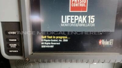 Medtronic Physio-Control Monitor/Defibrillator LIFEPAK 15 - YOM 2009 - S/W 3207410-007 - User Test Passed - Options - Pacer, CO2, SPO2, NIBP, ECG, Auxiliary Power and Printer - w/ Paddles and 2 x Physio-Control Li-ion Rechargeable Batteries and 1 x Carry - 3