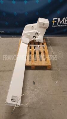 Planmeca Panoramic X-Ray Unit Proline XC - YOM 2005 - Damaged see picture - For spare parts