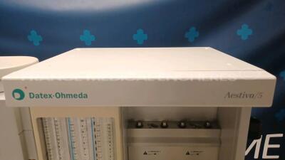 Datex Ohmeda Ventilator Aestiva/5 - S/W 4.8 w/ Datex Ohmeda Monitor (Powers up) *amrk01504* - 4