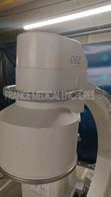 GE C-Arm OEC 9800 Plus Vascular - YOM 2002 - S/W 5.7.95 - Beam Limiting Device - YOM 2002 - Image Intensifier - YOM 2002 - HV X-Ray Generator YOM 2002 (Powers up) *822080* - 4