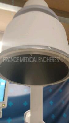 GE C-Arm OEC 9800 Plus Vascular - YOM 2002 - S/W 5.7.95 - Beam Limiting Device - YOM 2002 - Image Intensifier - YOM 2002 - HV X-Ray Generator YOM 2002 (Powers up) *822080* - 6