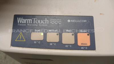 Lot of 1x Nellcor Patient Warming Unit Warm Touch - YOM 2011 and 1x Mallinckrodt Medical Patient Warming Unit Warm Touch - YOM 2010 - Damaged see picture (Both power up) *Ci0110J202/CI1011S284* - 3