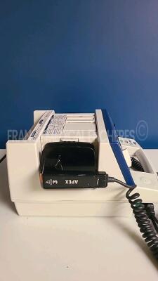 Philips Defibrillator Heartstart XL -YOM 2004 -french language (Powers up) *US00128358* - 3