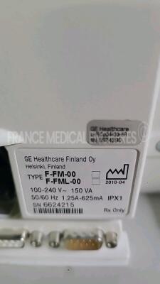 Lot of 2 x GE Patient Monitors F-FM-00 - YOM 2010 (No power) and 1 x GE Monitor D-FPD15-00 YOM 2015 untested du to the missing power supply and 1 x GE/Datex Ohmeda Keyboard K-ARKB-00 untested - 9