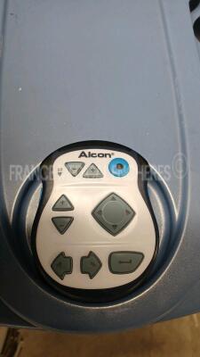 Alcon Phacoelmusifier Infiniti - YOM 2006 - S/W 2.06 w/ Alcon Footswitch and Alcon Remote Control (Powers up) *0602271001x* - 6