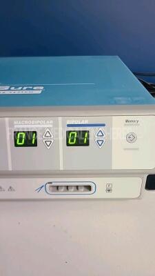 Valleylab Electrosurgical Unit Ligasure 8 - YOM 2005 - w/ footswitch (Powers up) *L5C8986V* - 3