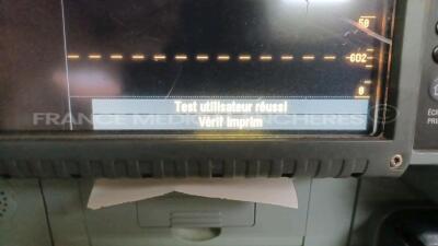 Medtronic Physio-Control Monitor/Defibrillator LIFEPAK 15 - YOM 2011 - S/W 3207410-008 - User Test Passed - Options - Pacer, CO2, SPO2, NIBP, ECG, Auxiliary Power and Printer - w/ Paddles and 2 x Physio-Control Li-ion Rechargeable Batteries and 1 x Carry - 6