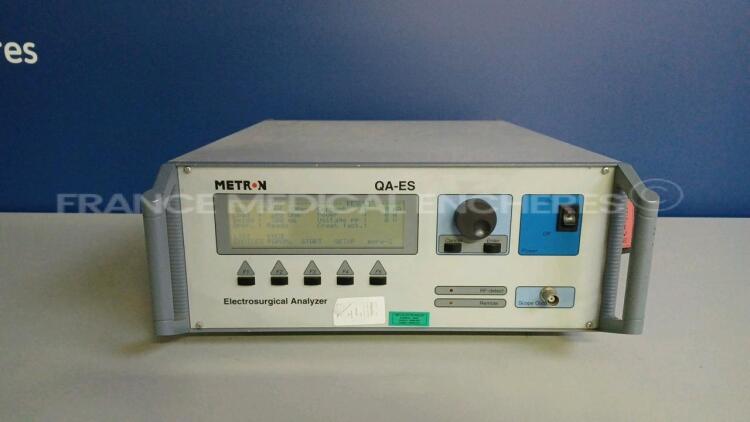 Metron Electrosurgical Analyzer QA-ES - S/W 1.30 (Powers up) *5354*