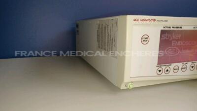 Stryker Insufflator 40L Highflow - w/ Low Flow Mode - French Language (Powers up) *0601CE170* - 3