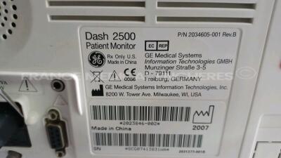 Lot of 2 x GE Patient Monitors Dash 2500 - YOM 2007 - S/W REV.RAC - Options ECG/SPO2/NIBP - Multilingual Device (Both powers up) *SCG07413831WA/SCG07413765WA* - 8