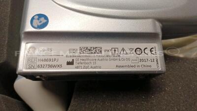 GE Ultrasound Voluson S8 BT16 - YOM 07/2016 - S/W 16.0.12 - in excellent condition - tested and controlled by GE Healthcare - Ready for clinical use - Options - 3D/4D Activation - Advanced 3D/4D Package - XTD - IOTA LR2 - IEC 62359 Ed.2 - BT Activation w - 18