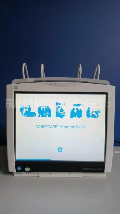 GE Patient Monitor Carescape B450 - YOM 2015 - S/W 2.0 - w/ 1 x GE Patient Data Module - YOM 2015 - Options ECG/Temp/DC/P1/P3/P2/P4/SPO2/PNI (Powers up - French Language - No Batteries - Damaged - See Pictures) *SA315068873GA/SJA15170105HA*