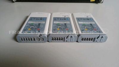 Lot of 1 x GE Central Station Carescape MAI700- YOM 2017 - French Language (Powers up) and 1 x GE Telemetry Server Carescape MP100R - YOM 2012 (Powers up) and 3 x GE Telemetry Transmitters T4 - YOM 2022 (All power up) *SEE12490265GA/SKN17190068SA/SFY22030 - 5