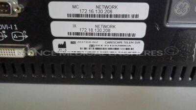 Lot of 1 x GE Central Station Carescape MAI700 - YOM 2017 - French Language (Powers up - Damaged - See Pictures) and 1 x GE Telemetry Server Carescape MP100R - YOM 2015 (Powers up) and 5 x GE Telemetry Transmitters T4 - YOM 2010/2013/2015 (All power up) * - 7