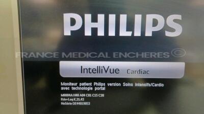 Philips Patient Monitors Intellivue Cardiac MP50 - YOM 2005 - S/W K.21.42 - French Language - w/ 1 x Philips Modules M3001A - YOM 2009 (Powers up) *DE44019052/DE907T1599* - 4