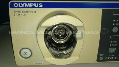 Olympus Xenon Light Source Evis Exera III CLV-190 (No power -Damaged - See Pictures - For spare parts) *7456342* - 4