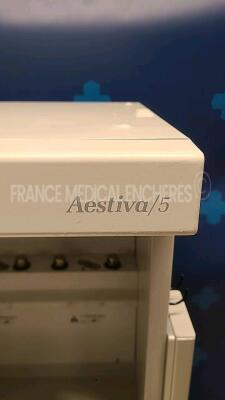 Datex Ohmeda Anesthesia Machine Aestiva/5 7900 with Smartvent - S/W 4.8 (¨Powers up) - 6