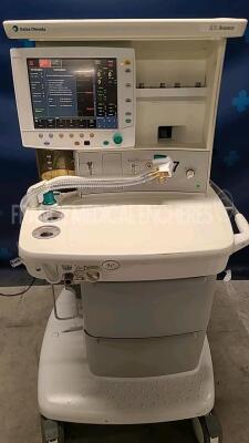 Datex Ohmeda Anesthesia Machine S5/Avance - S/W 3.20 - w/ GE module E-CAI0-OO YOM 10/2008 (Powers up) *ANBH00603*