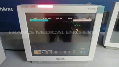 Lot of 5 x Philips Patient Monitors IntelliVue Neonatal MP70 - YOM 10/2009 - S/W L.01.22 - w/ 5 x Philips Modules M3001A - YOM/Refurbished YOM 10/2009 (Powers up) *DE84391734/DE907T8662/DE84391777/DE907T8723/DE84391703/DE907T8528/DE84391705/DE717N3314/DE8 - 23