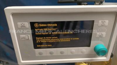 Datex Ohmeda Ventilator Aestiva/5 with Smartvent 7900 - S/W 4.8 (Powers up) *amrm00845* - 2