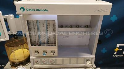 Datex Ohmeda Ventilator Aestiva/5 with Smartvent 7900 - S/W 4.8 (Powers up) *amrm00845* - 3