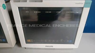 Lot of 6 x Philips Patient Monitors IntelliVue MP70 - YOM 2007/2009 - S/W J.10.52 (All power up) *DE73163665/DE84388421/DE73163764/DE73163664/DE73163773/DE61756592* - 15