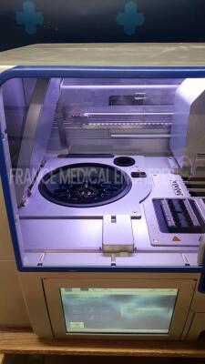 Qiagen DNA Extractor Qiacube Connect - S/W 1.1.0 (Powers up) *1327* - 3