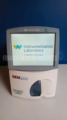 Instrumentation Laboratory Blood Gas Analyzer GEM Premier 4000 - S/W A.3.3.99.1 (Powers up - French Language - See Pictures) *16039640*