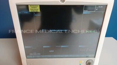 GE Patient Monitor Carescape B650 - YOM 2012/12 - w/ 1 x GE Module E-PSMP-01 - YOM 2012/12 (Powers up - French Language - See Pictures) *SEW12504801HA/6927437* - 4