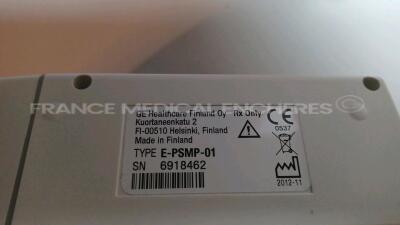 GE Patient Monitor Carescape B650 - YOM 2012/12 - w/ 1 x GE Module E-PSMP-01 - YOM 2012/11 (Powers up - French Language - See Pictures) *SEW12504794HA/6918462* - 6