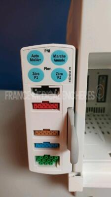 GE Patient Monitor Carescape B650 - YOM 2012/12 - w/ 1 x GE Module E-PSMP-01 - YOM 2016/08 (Powers up - French Language - See Pictures) *SEW12504795HA/8009298* - 5