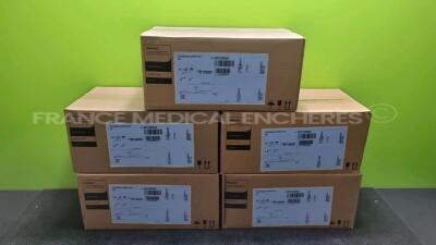 5 x Philips Respironics Dreamstation BiPAP ST30 GB Auto CPAPS with 5 x Philips Respironics Ref PR15 Tubing (1 x In Photo Only) *Stock Photo* - 3