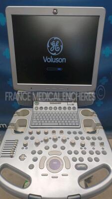 GE Ultrasound Voluson S6 BT14 - YOM 11/2014 - S/W 14.0.0.233 - Options - 3D/4D Advanced - IOTA LR2 - BT Activation w/ GE Probe 9L-RS - YOM 09/2022 and Sony Digital Graphic Printer UP-D897 (Powers up) *274658SU4/301583WP1* - 4