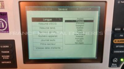 Medtronic/Physio-Control Defibrillator/Monitor Lifepak 12 - YOM 2005 - S/W 3011371-134 - User Test Passed - Multilingual Device - Missing Paddles - w/ 1 x ECG Leads and 1 x SPO2 Sensors and 1 x Cuff (Powers up - Slight Scratches - Batteries not included - - 6