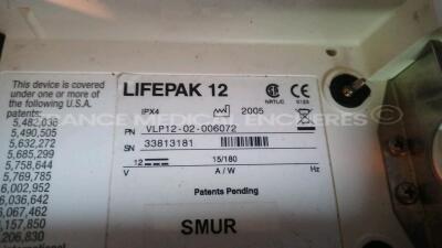 Medtronic/Physio-Control Defibrillator/Monitor Lifepak 12 - YOM 2005 - S/W 3011371-134 - User Test Passed - Multilingual Device - Missing Paddles - w/ 1 x ECG Leads and 1 x SPO2 Sensors and 1 x Cuff (Powers up - Slight Scratches - Batteries not included - - 12