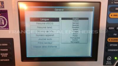 Medtronic/Physio-Control Defibrillator/Monitor Lifepak 12 - YOM 2008 - S/W 3011371-134 - User Test Passed - Multilingual Device - Missing Paddles - w/ 1 x ECG Leads and 1 x SPO2 Sensors and 1 x Cuff (Powers up - Slight Scratches - Batteries not included - - 5