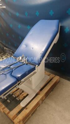 Medifa Gynecology Examination Chair 400330 (Powers up) *7902* - 3