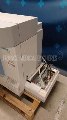 Siemens Hematology Analyzer Advia 2710i -YOM 2013 (Powers up) *IR2310331* - 7