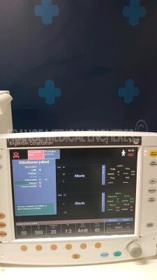 Datex Ohmeda Ventilator Engstrom CS Carestation - S/W 7.01 (Powers up) ** - 2