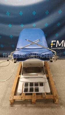 Medifa Gynecology Examination Chair 400330 incomplete (Powers up) *6662* INV 0050041 - 4