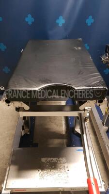 Lot of 2 x Maquet Transfer Operating tables including 1 x 1150.30B0/1146.61A0 and 1 x 1150.10A0/1146.61A0 *00535/02037/02569/02036* INV 0460643/1060320/0060452/1060319 - 3