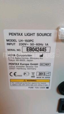 Lot of 2 x Pentax Light Source LH-150PC - YOM 2013 and 1 x Karl Storz Light Source D-7200 (All power up) *15444/EB042445/EB042447* - 5