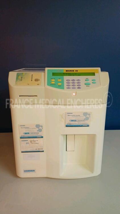 Horiba Medical Hematology Analyzer ABX Micros 60 OS - YOM 2015 - S/W 1.7.4 (Powers up - French Language - See Pictures) *401OS93759*