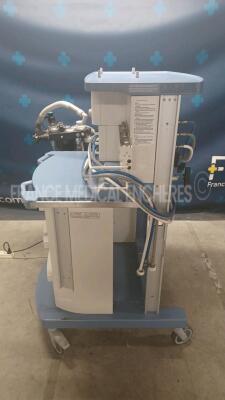 Drager Ventilator Fabius GS - YOM 2006 - S/W 3.35 fully functional (Powers up) *arxc0078* - 4