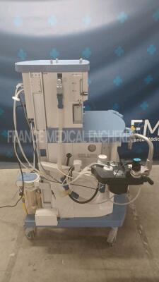 Drager Ventilator Fabius GS - YOM 2006 - S/W 3.35 fully functional (Powers up) *arxc0075* - 4