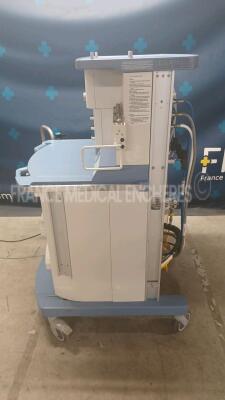 Drager Ventilator Fabius GS - YOM 2006 - S/W 3.35 fully functional (Powers up) *arxc0075* - 5