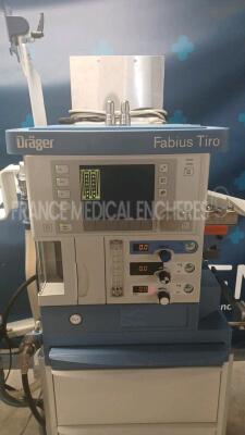 Drager Ventilator Fabius Tiro - YOM 2007 - S/W 3.11 fully functional (Powers up) *aryk0163* - 3